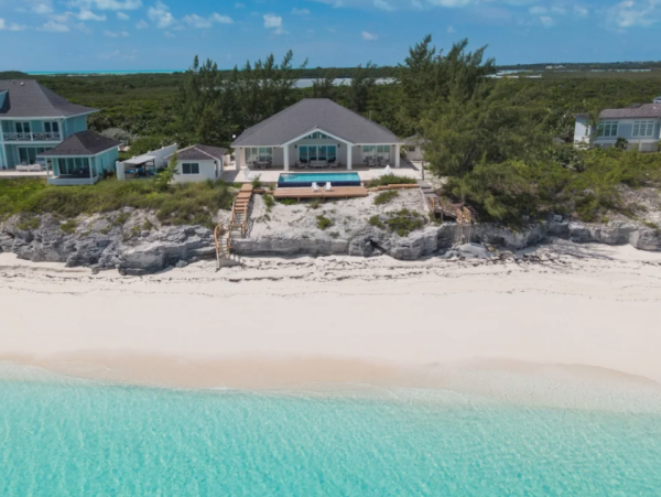 Luxurious 7-Bedroom Beachfront Retreat in Little Exuma, Bahamas